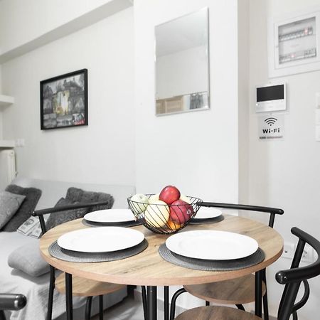 Cozy Cityscape Apartment In Athene Buitenkant foto