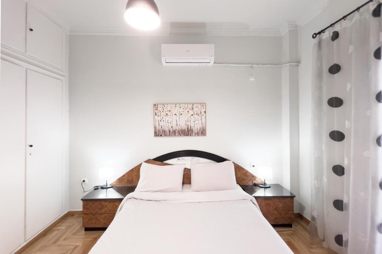 Cozy Cityscape Apartment In Athene Buitenkant foto