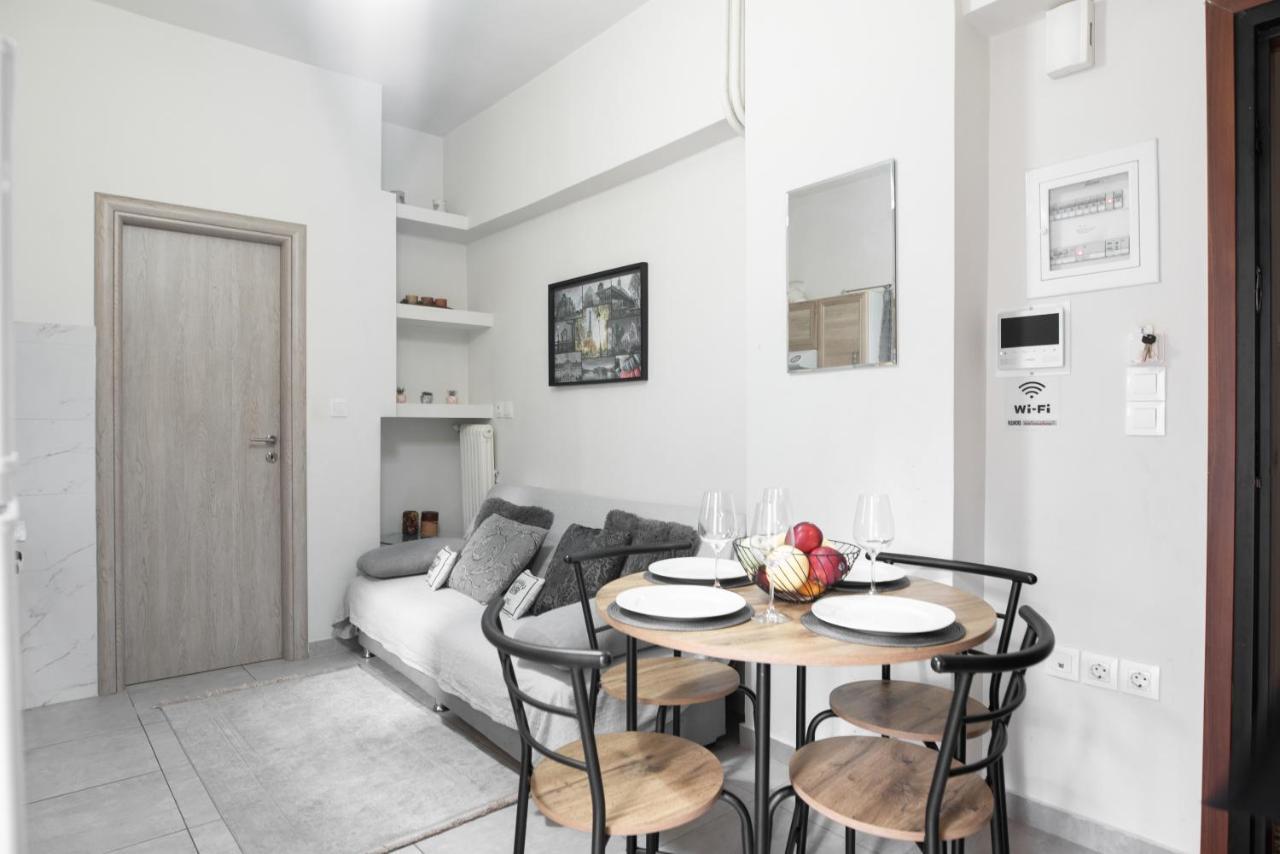 Cozy Cityscape Apartment In Athene Buitenkant foto