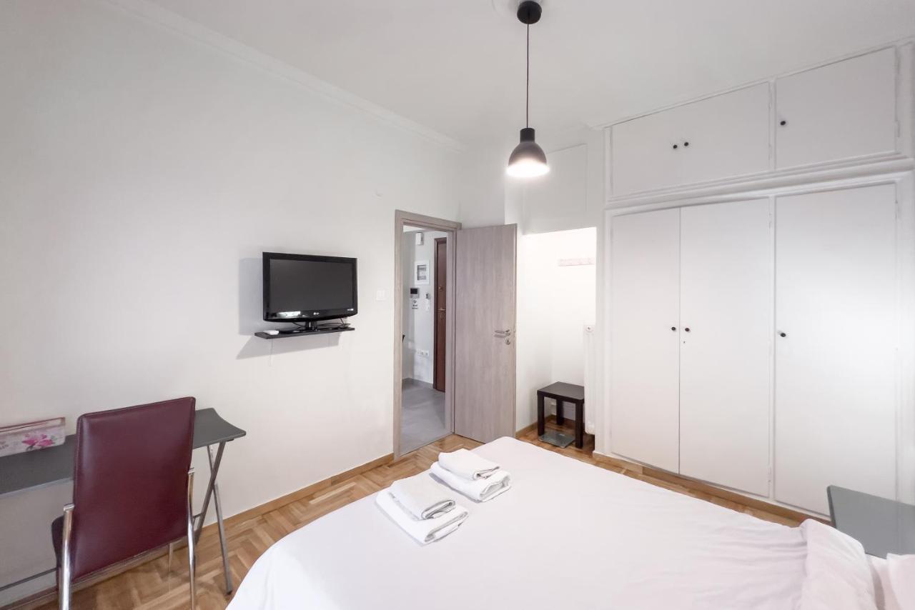 Cozy Cityscape Apartment In Athene Buitenkant foto