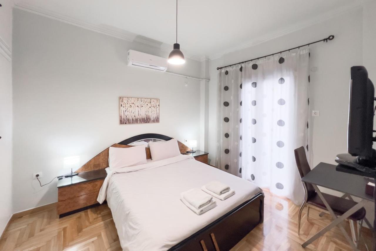 Cozy Cityscape Apartment In Athene Buitenkant foto